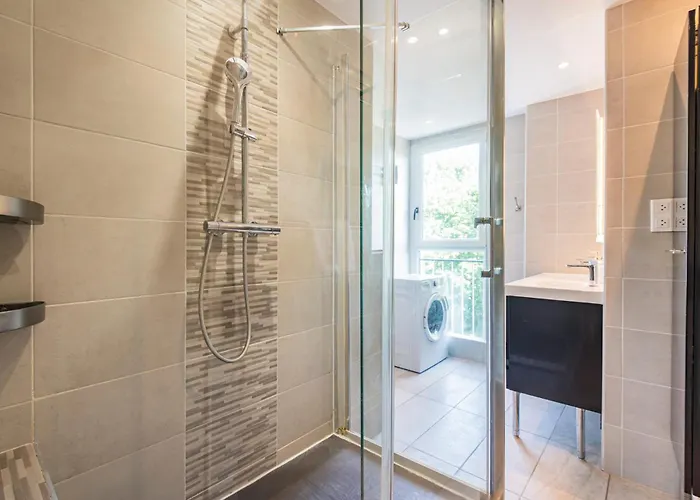 Reims Centre, 4 Netflix *